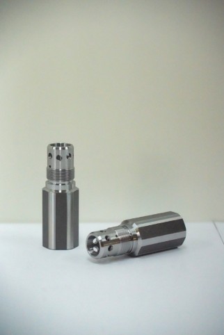 선회모터 RELIEF VALVE용 SLEEVE